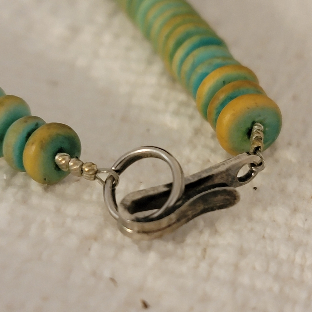 Vintage Wood Necklace - Picture 3 of 5